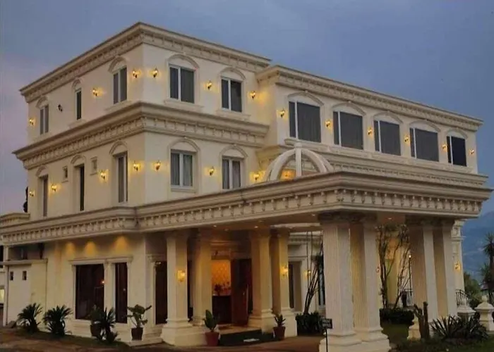 Rizen PremiereHotel di Puncak